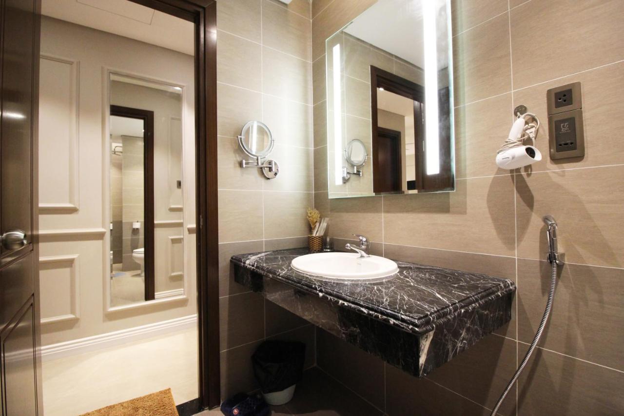 Luxury Neo-Classic Condo Da Nang Zewnętrze zdjęcie